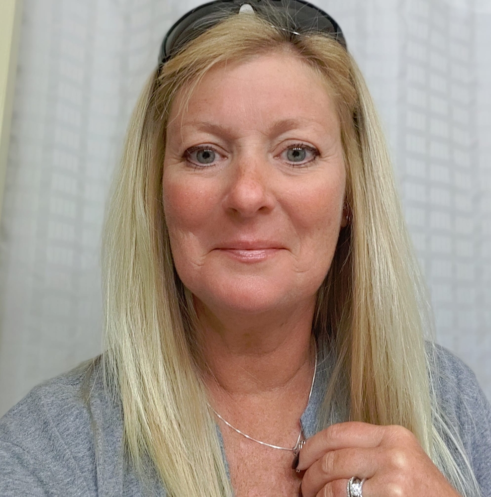 Meet your Posher, Julie